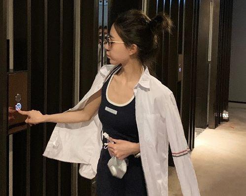 吃瓜网红学妹是谁,吃瓜网红学妹的真实身份与走红历程
